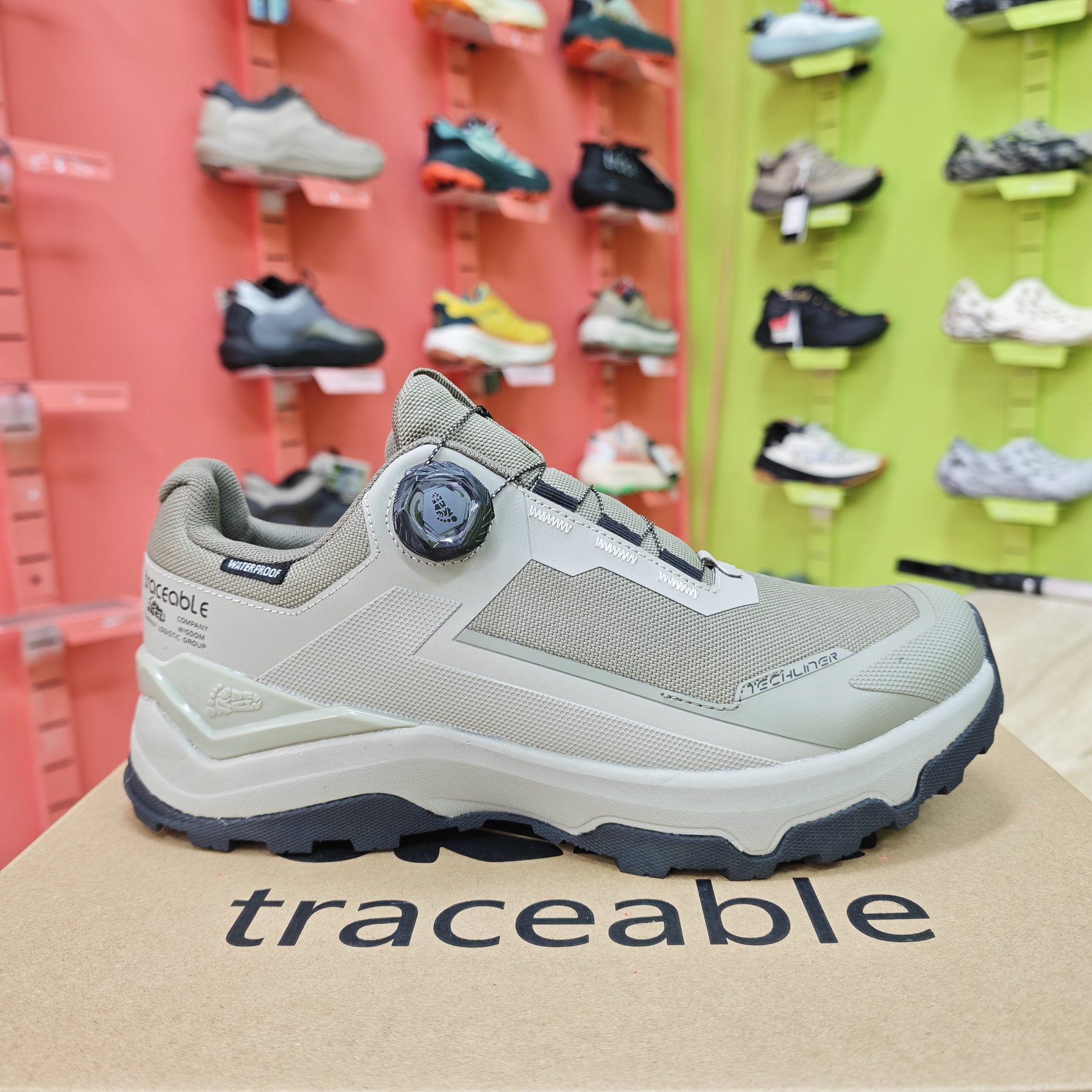 TRACEABLE Style 6688 Waterproof - Image 2